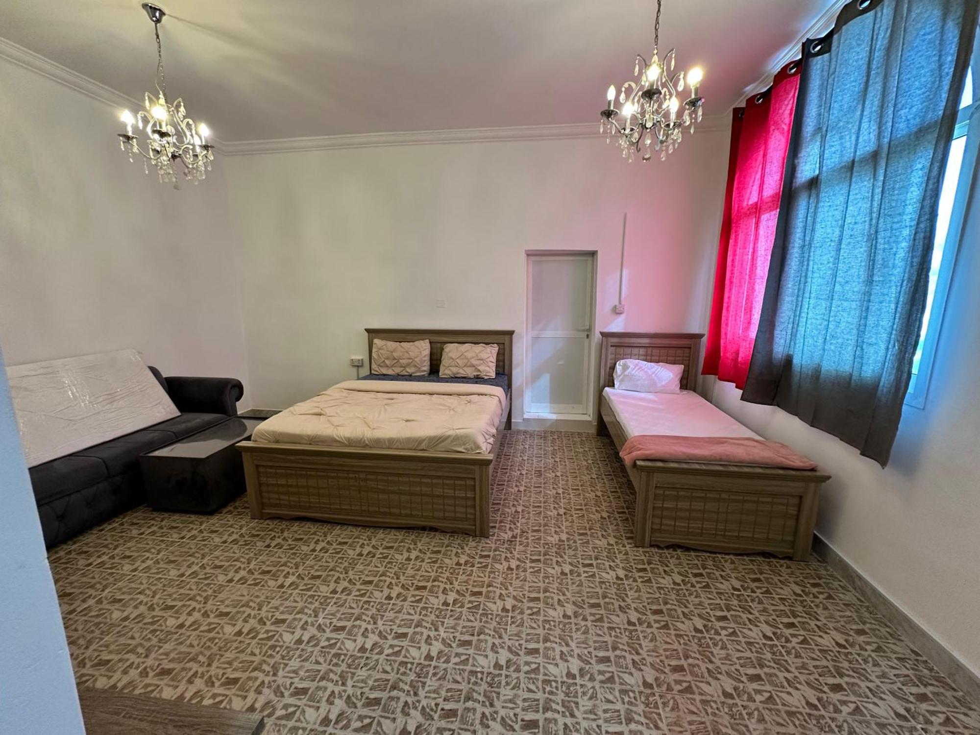 International Abu Dhabi Hostel 外观 照片