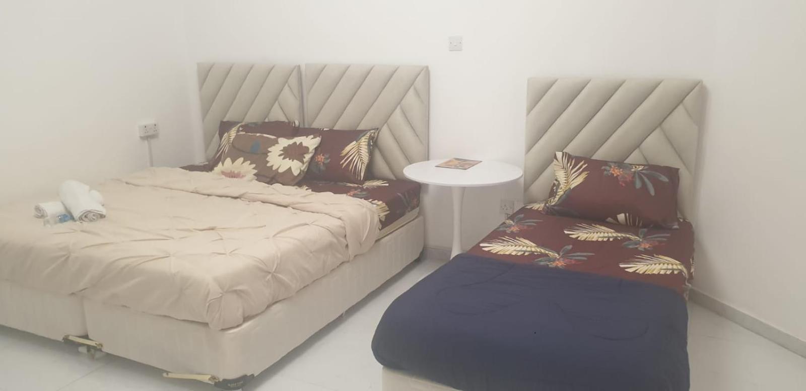 International Abu Dhabi Hostel 外观 照片