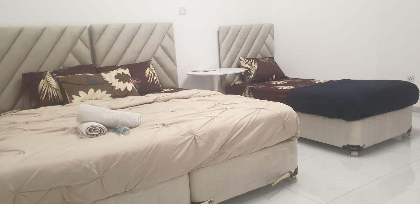 International Abu Dhabi Hostel 外观 照片