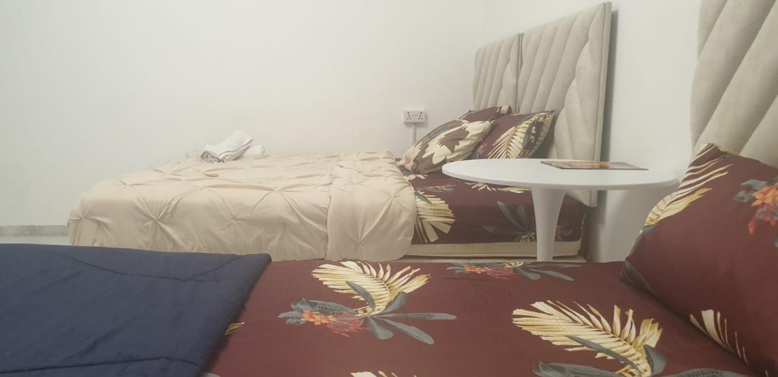 International Abu Dhabi Hostel 外观 照片